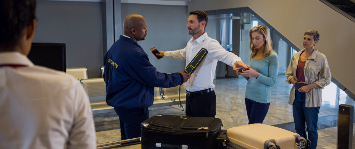 пересечении границы срабатывает сообщение о розыске по каналам Интерпола