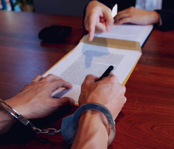 красное уведомление Интерпола